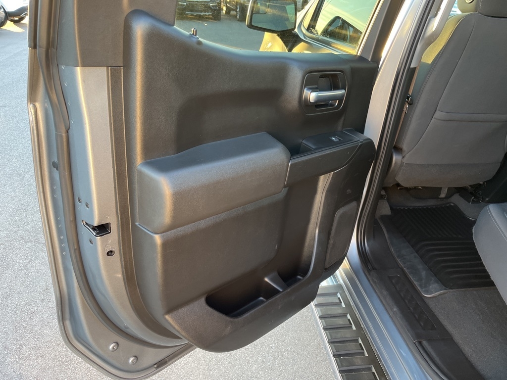 Chevrolet Silverado 1500  2021