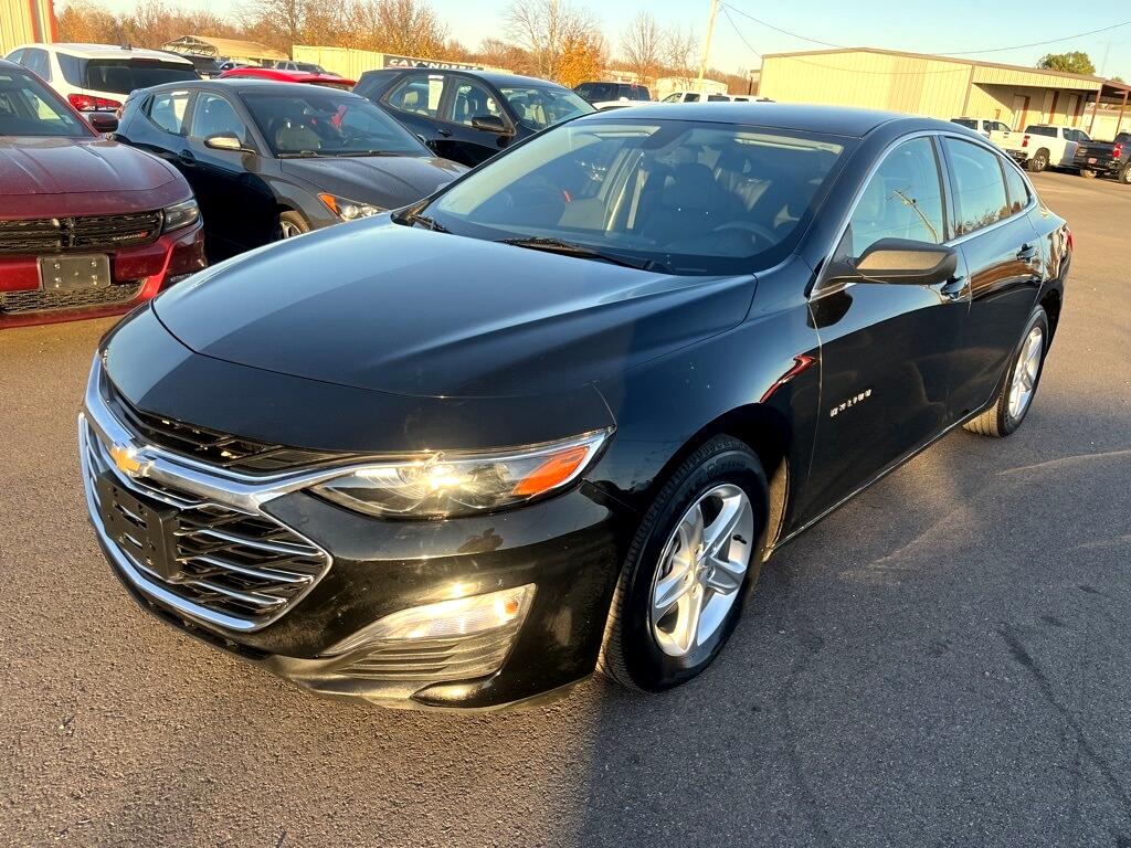 Chevrolet Malibu  2022