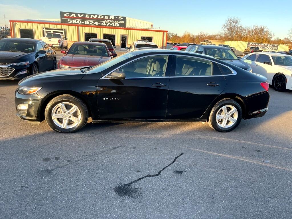 Chevrolet Malibu  2022