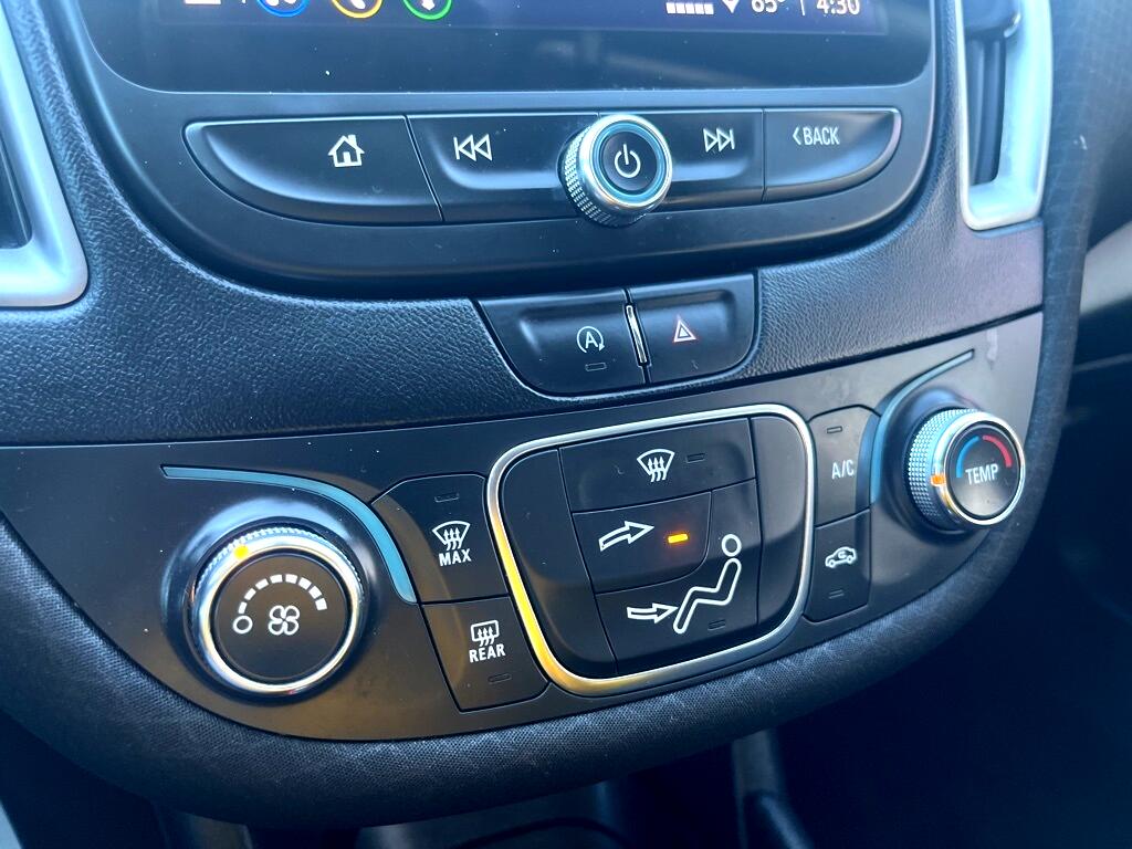 Chevrolet Malibu  2022