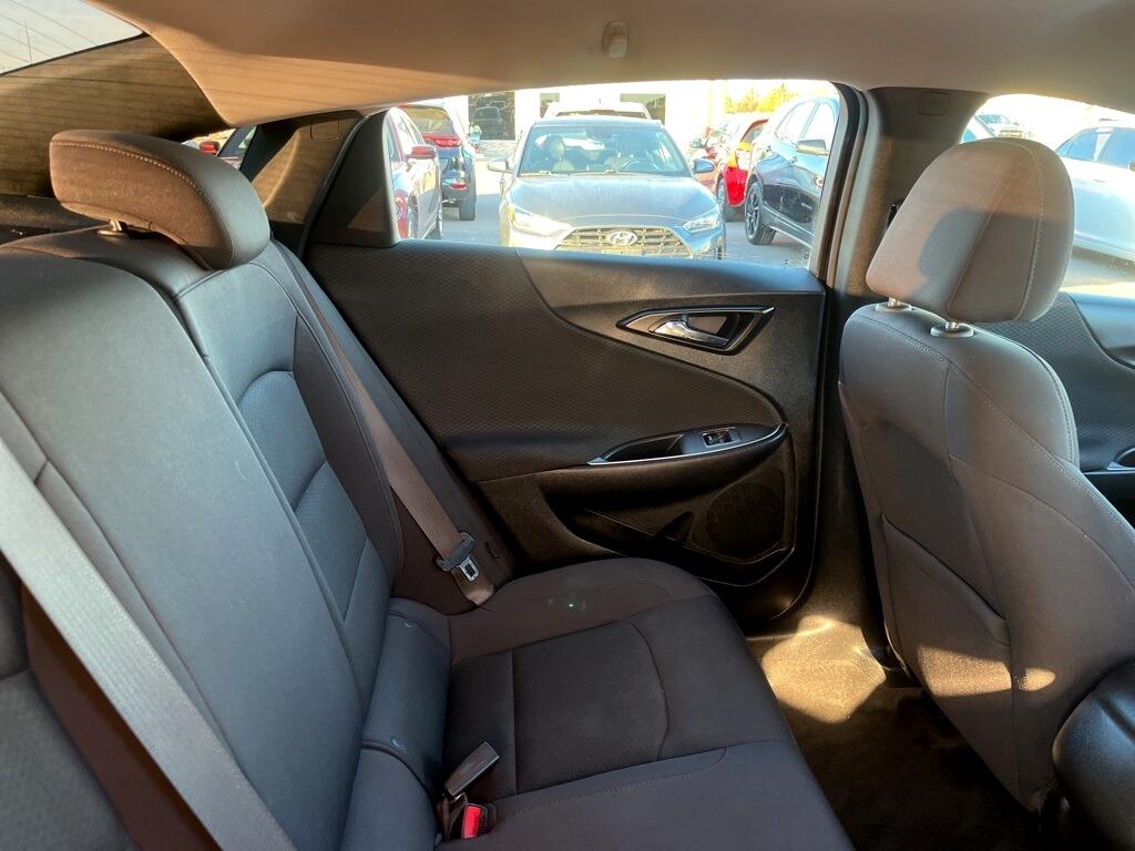 Chevrolet Malibu  2022