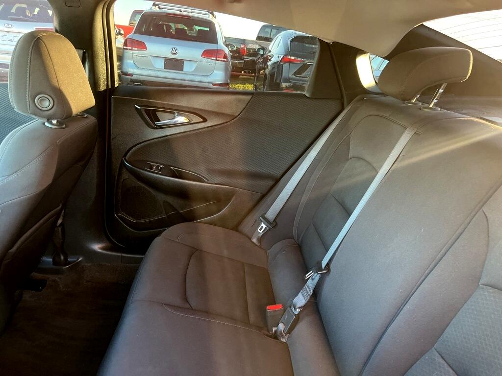 Chevrolet Malibu  2022