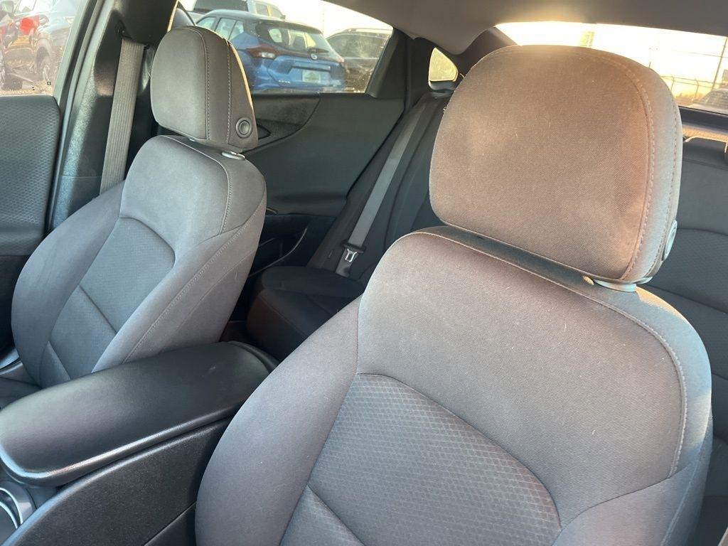 Chevrolet Malibu  2022