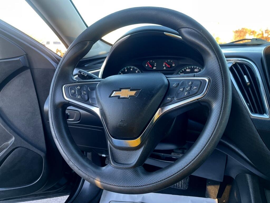Chevrolet Malibu  2021