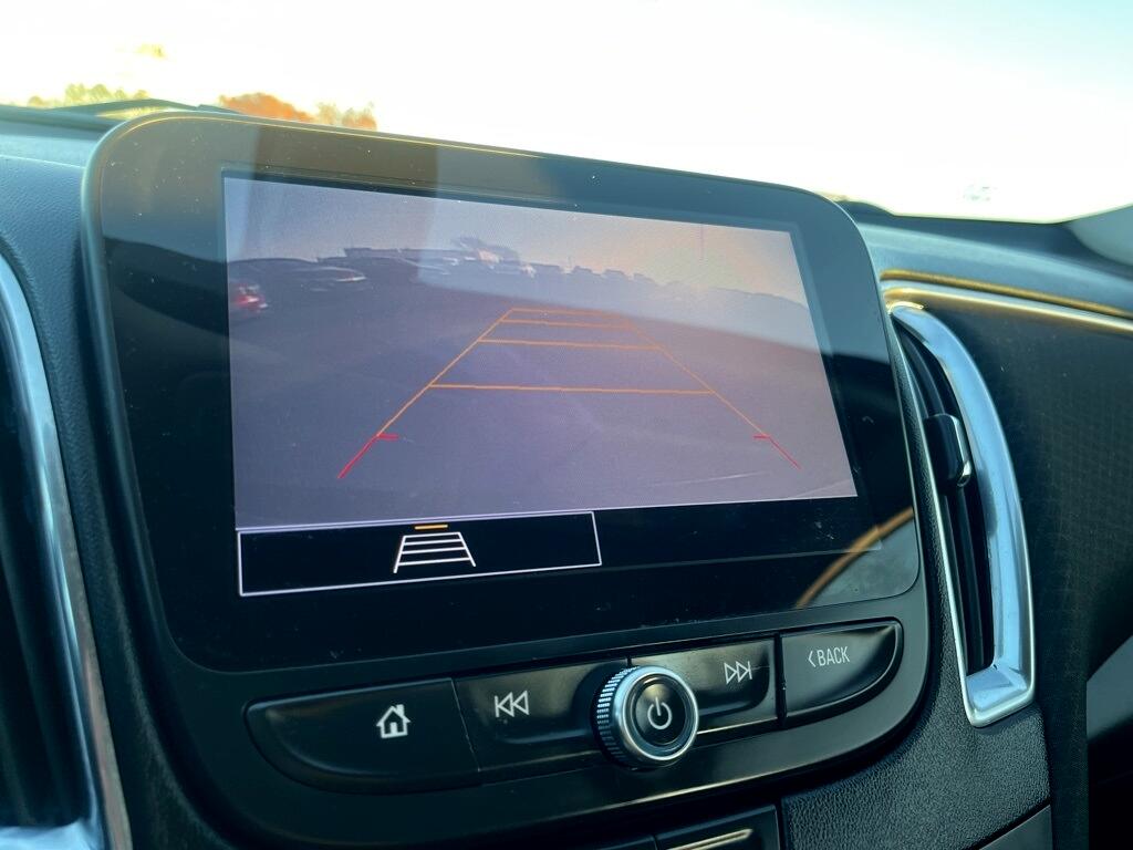 Chevrolet Malibu  2021