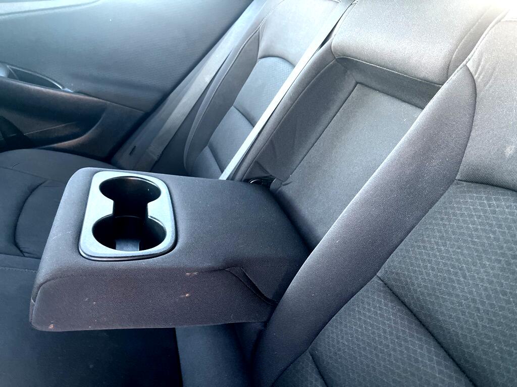 Chevrolet Malibu  2021