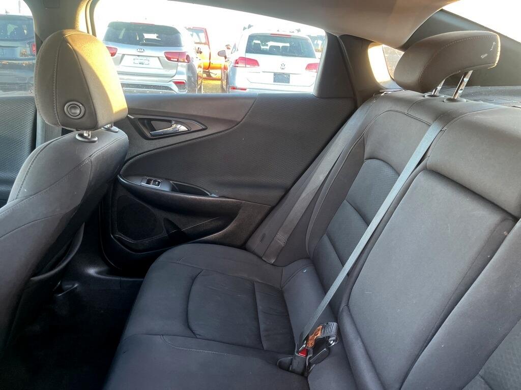 Chevrolet Malibu  2021