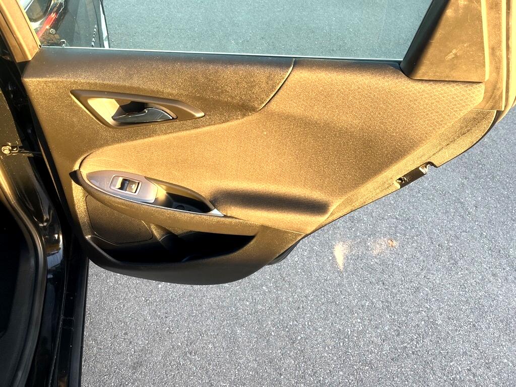 Chevrolet Malibu  2021