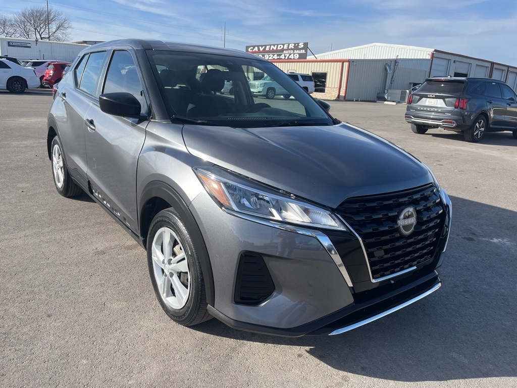 Nissan Kicks  2023