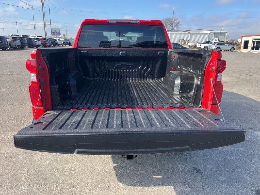 Chevrolet Silverado 1500  2021