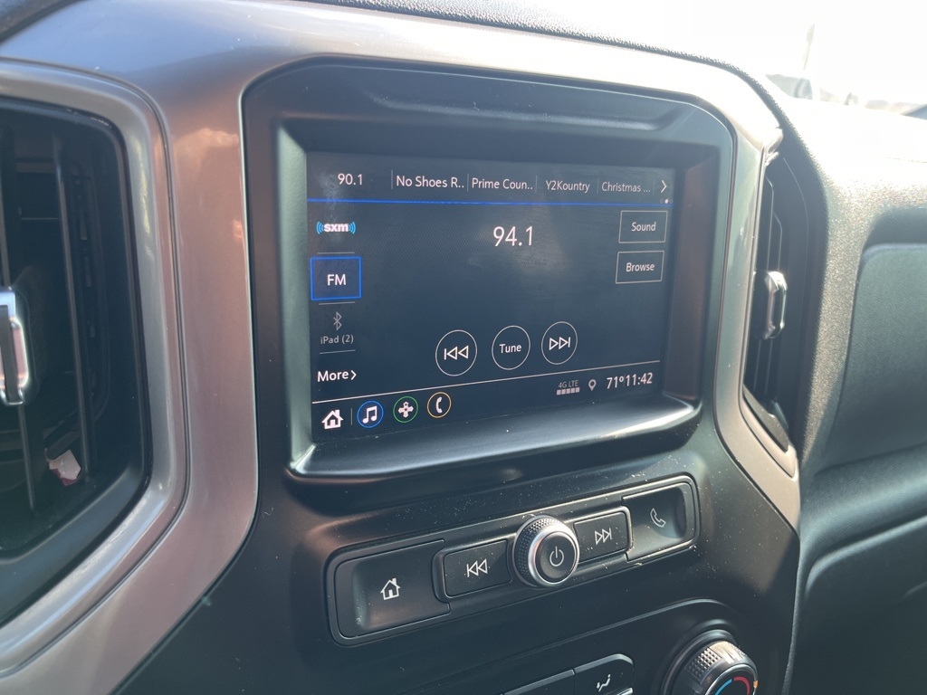 Chevrolet Silverado 1500  2021