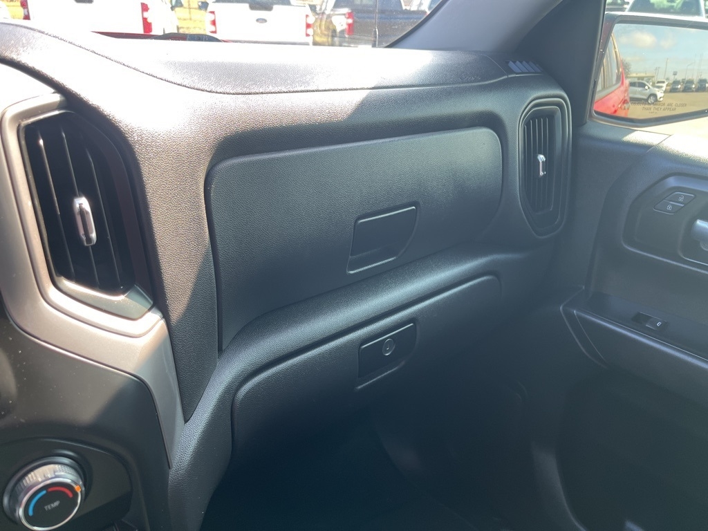 Chevrolet Silverado 1500  2021