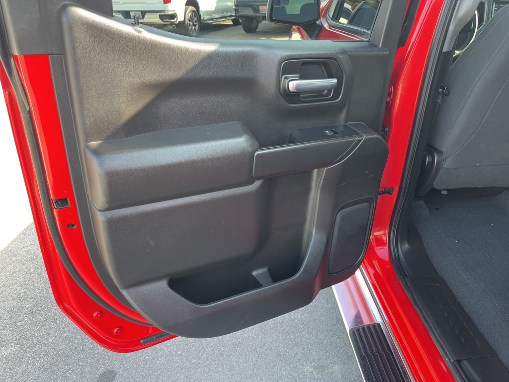 Chevrolet Silverado 1500  2021