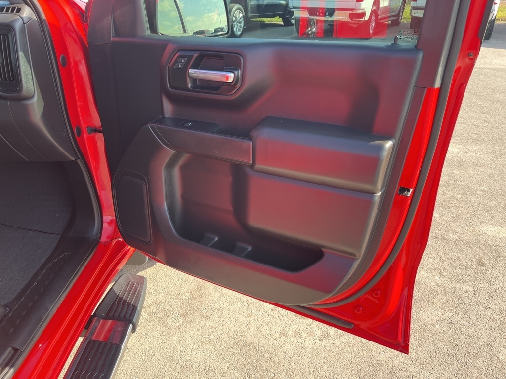 Chevrolet Silverado 1500  2021