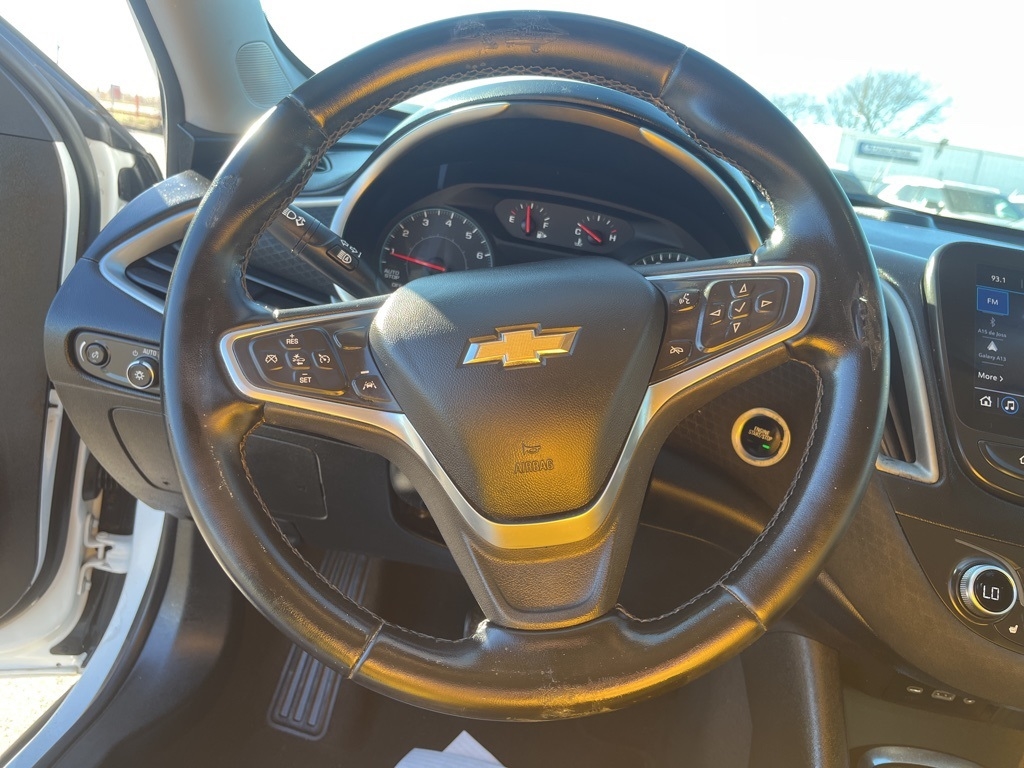 Chevrolet Malibu  2023