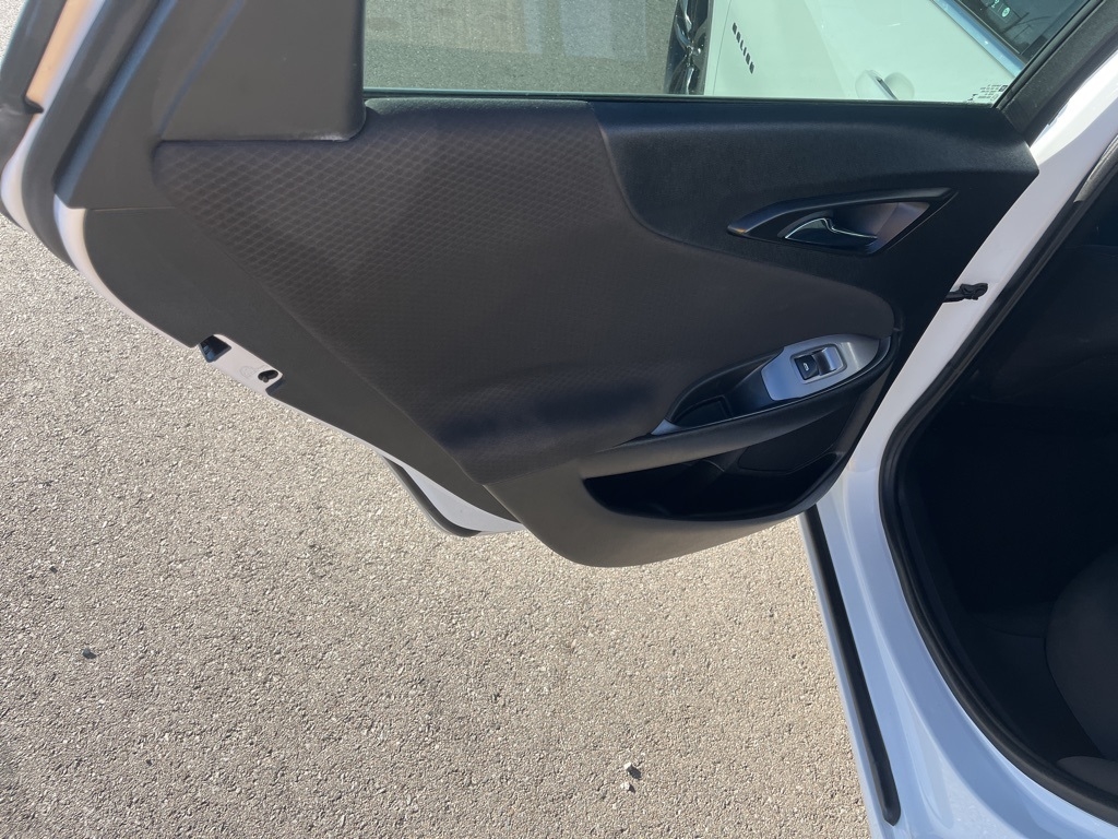 Chevrolet Malibu  2023