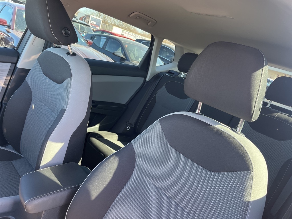 Volkswagen Taos  2024