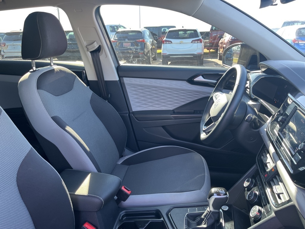 Volkswagen Taos  2024