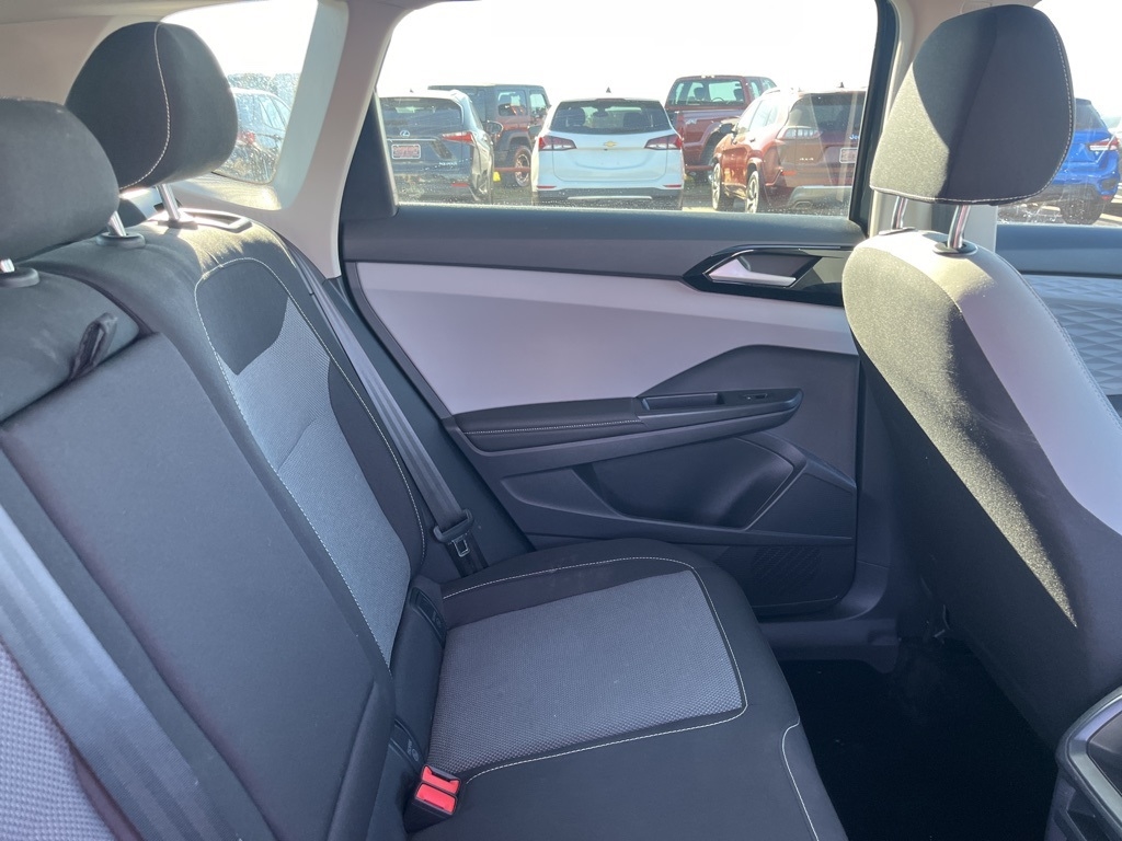 Volkswagen Taos  2024