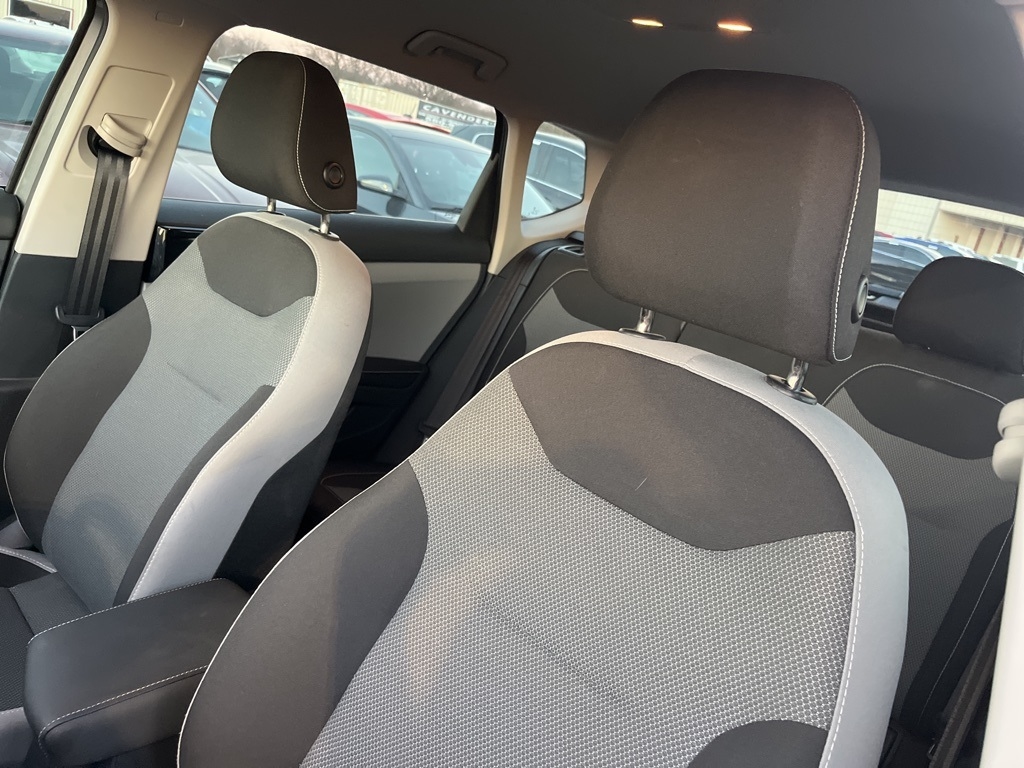 Volkswagen Taos  2024