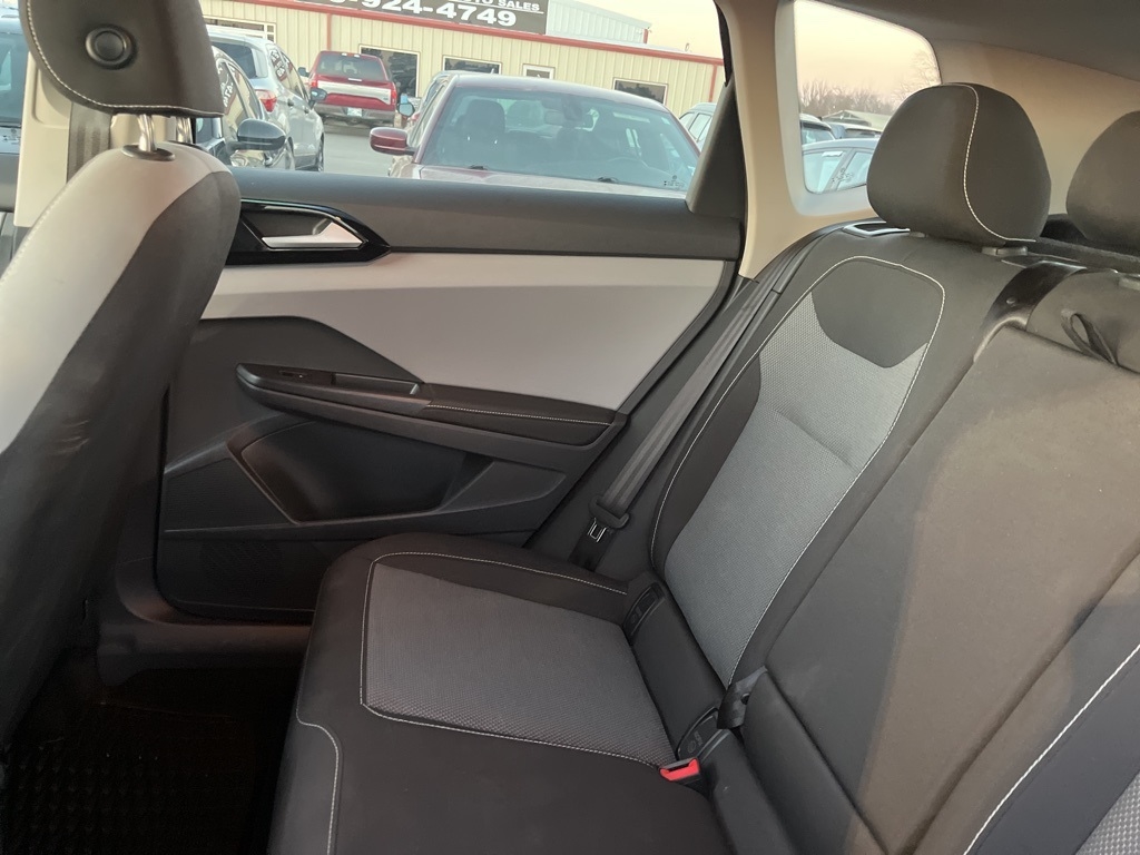 Volkswagen Taos  2024