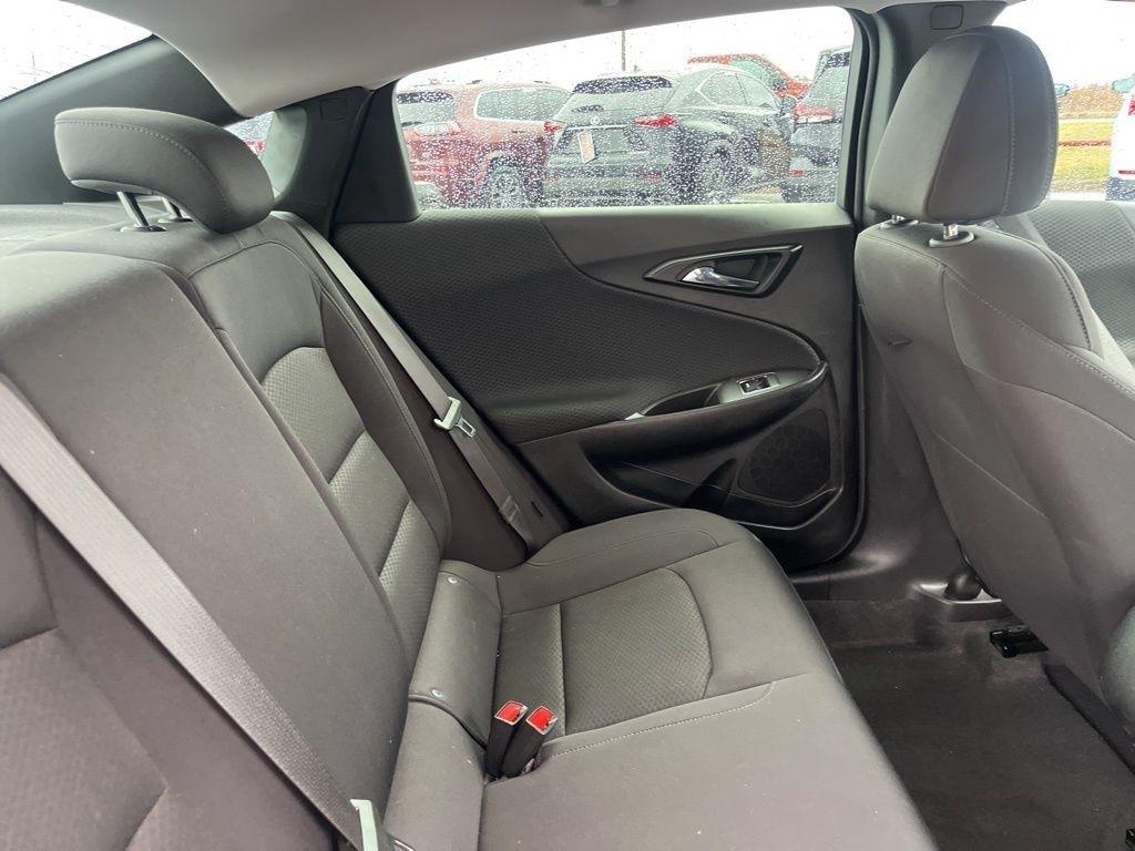 Chevrolet Malibu  2023