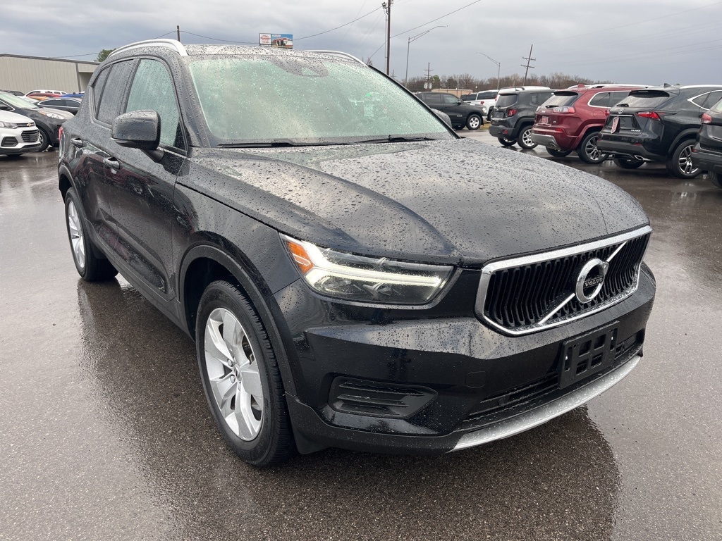 Volvo XC40  2022