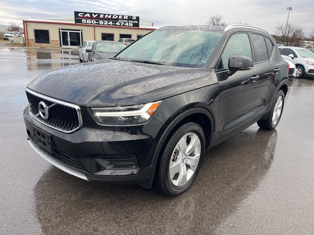 Volvo XC40  2022