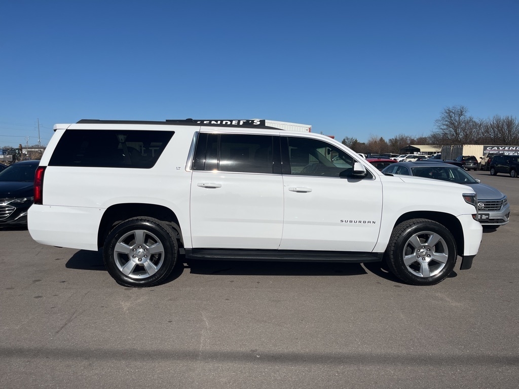 Chevrolet Suburban  2020