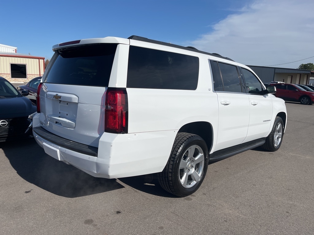 Chevrolet Suburban  2020