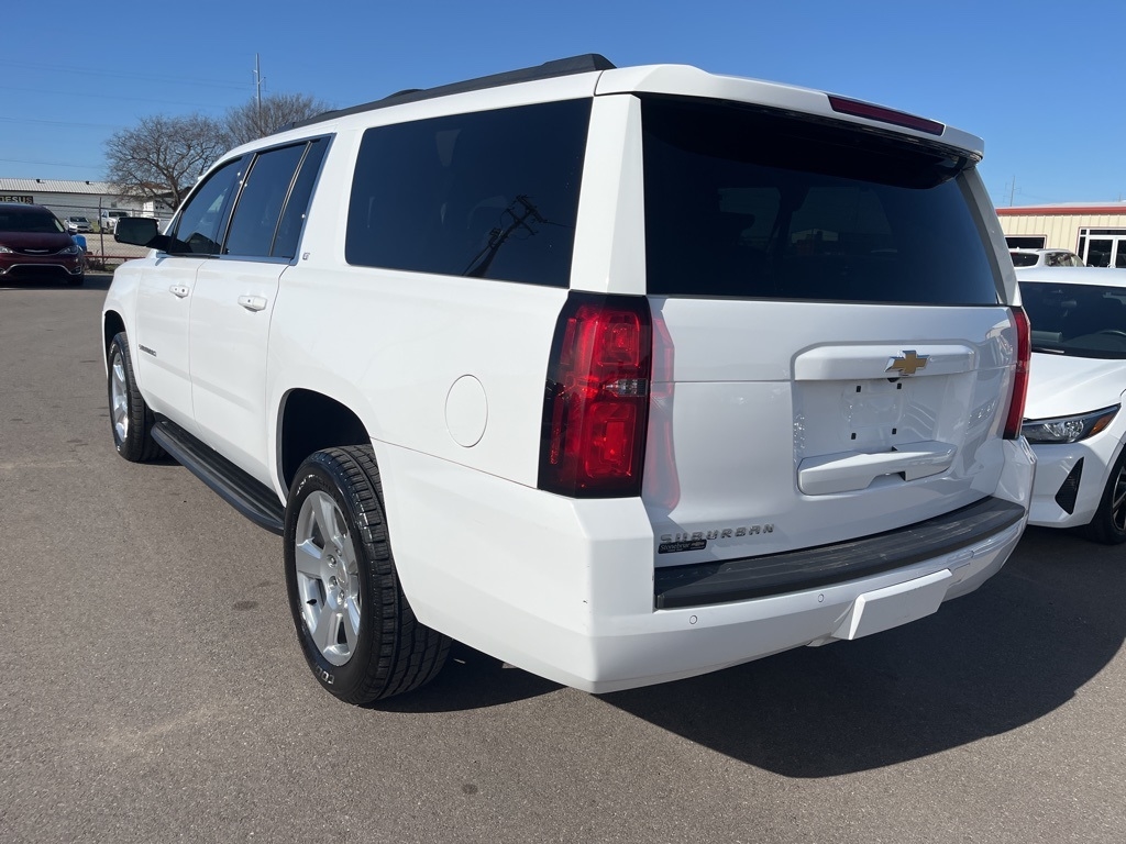 Chevrolet Suburban  2020