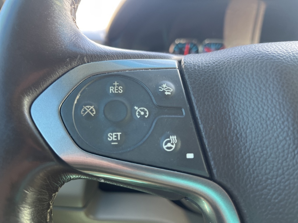 Chevrolet Suburban  2020