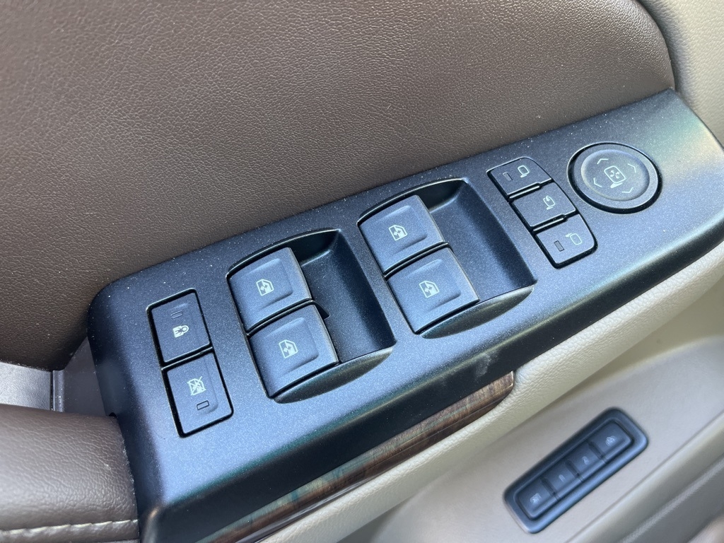 Chevrolet Suburban  2020