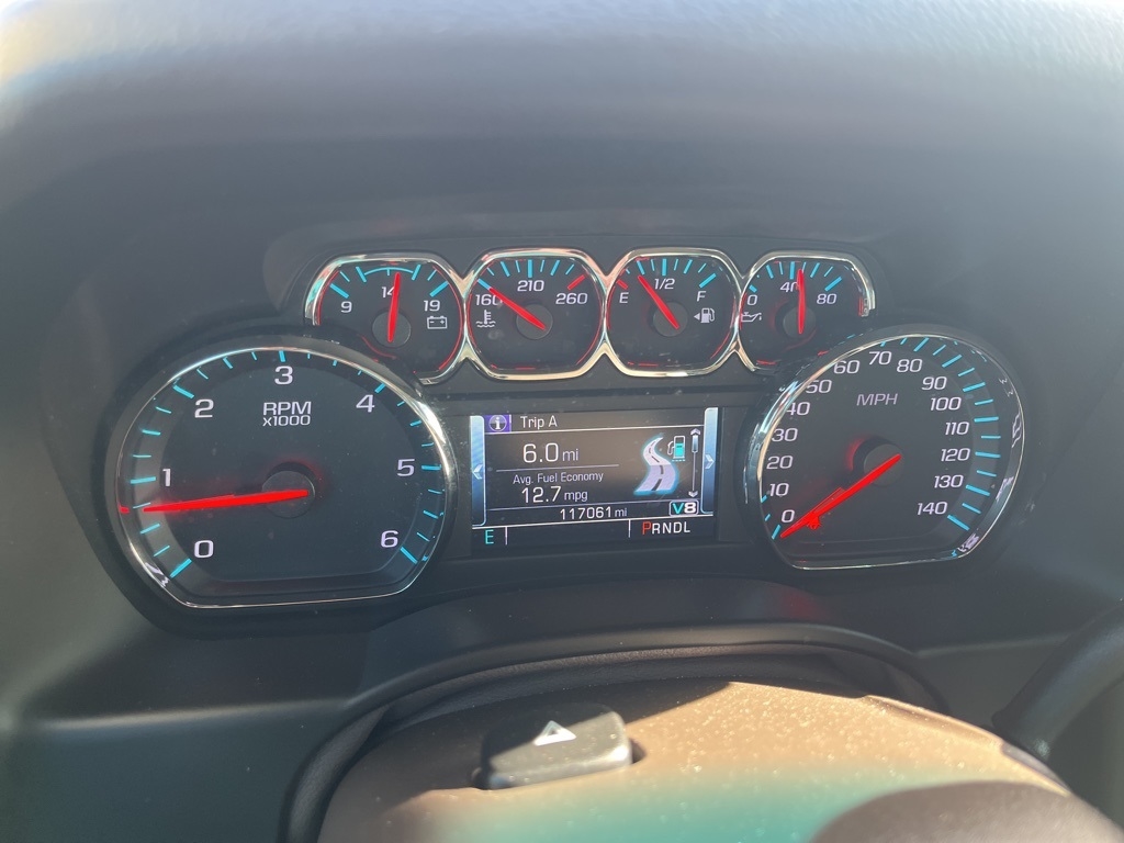 Chevrolet Suburban  2020