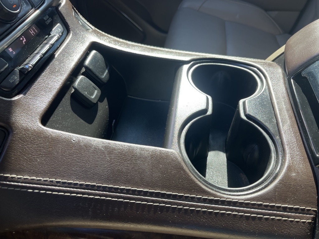 Chevrolet Suburban  2020