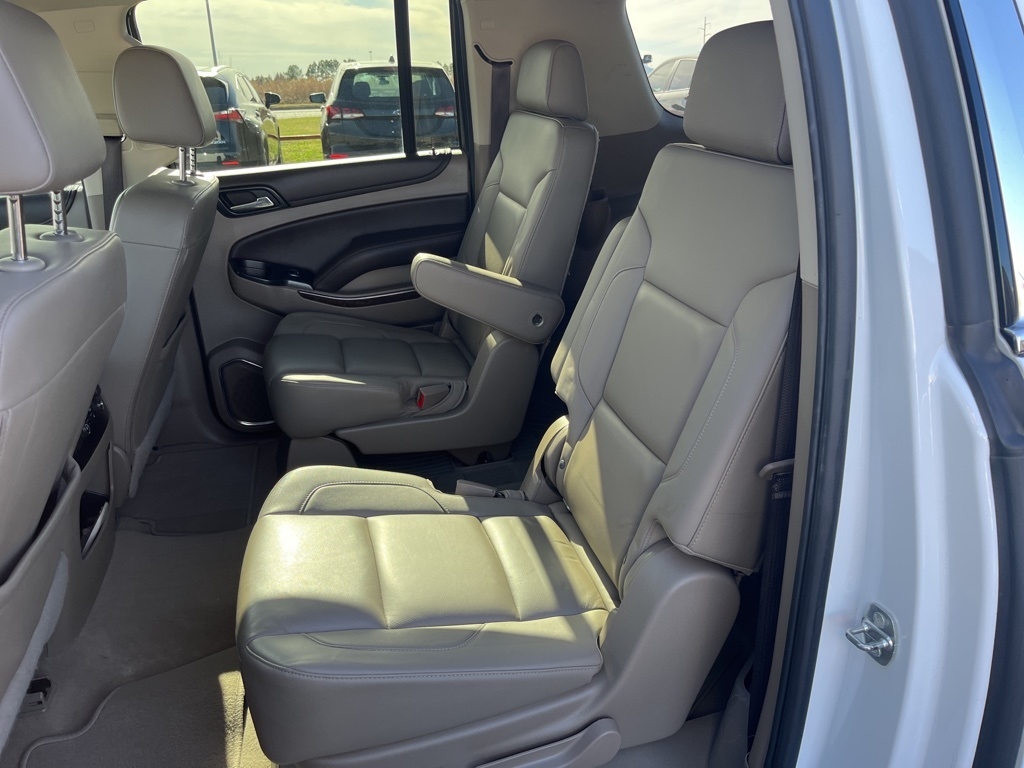 Chevrolet Suburban  2020