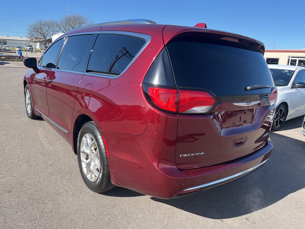 Chrysler Pacifica  2019