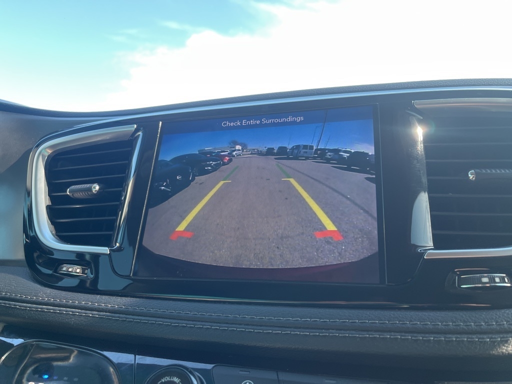 Chrysler Pacifica  2019