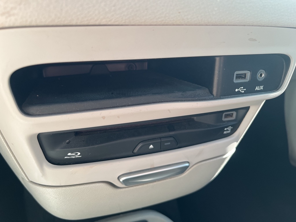 Chrysler Pacifica  2019