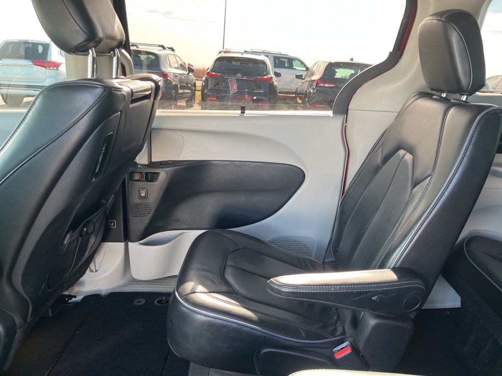 Chrysler Pacifica  2019