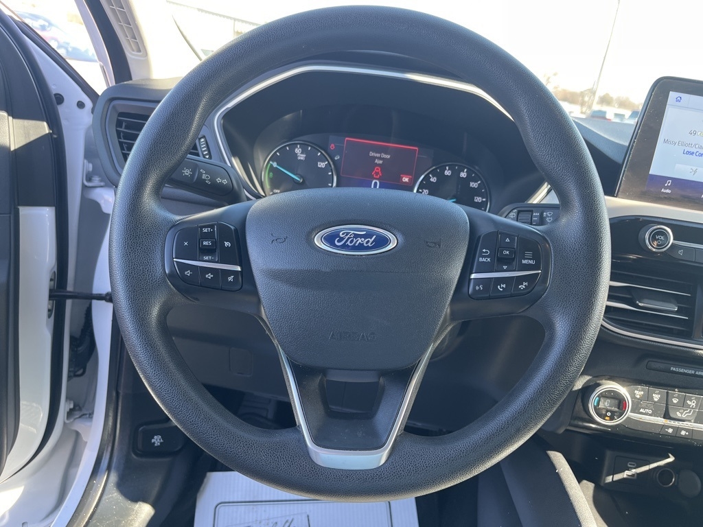 Ford Escape Hybrid  2021