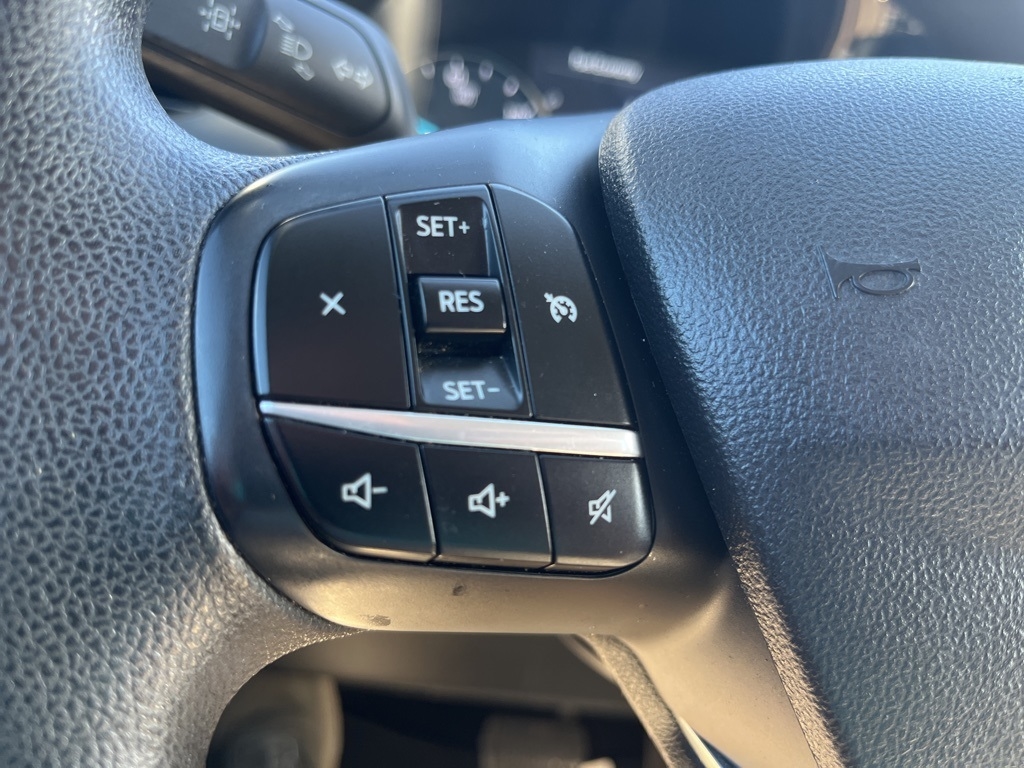 Ford Escape Hybrid  2021