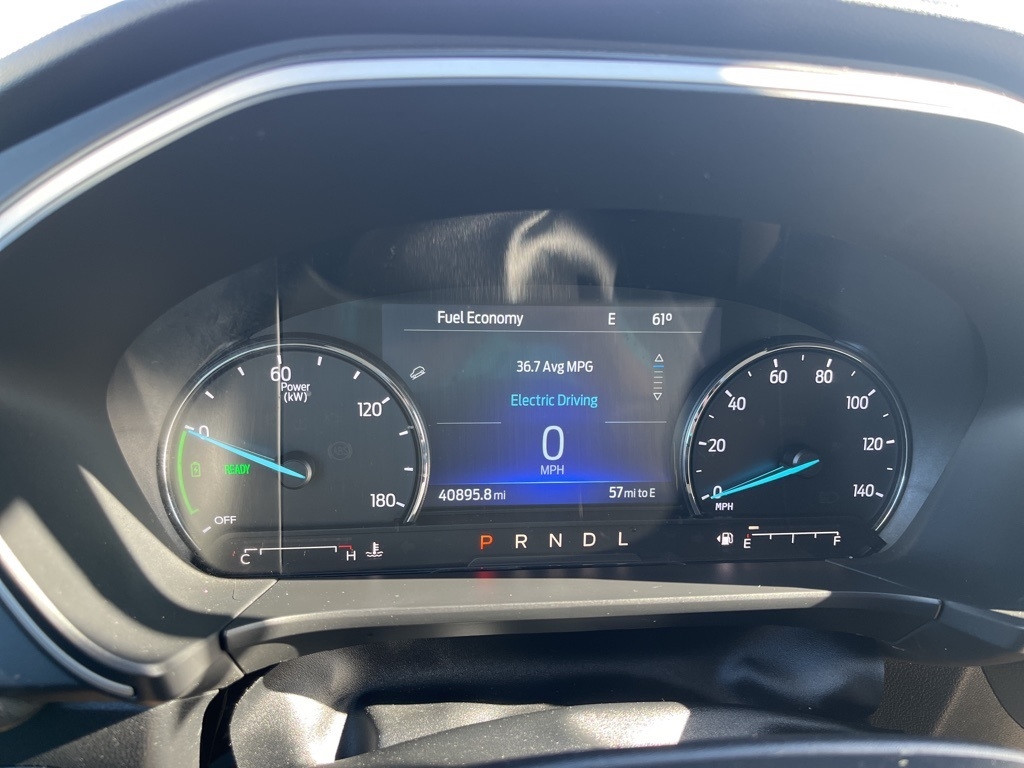 Ford Escape Hybrid  2021