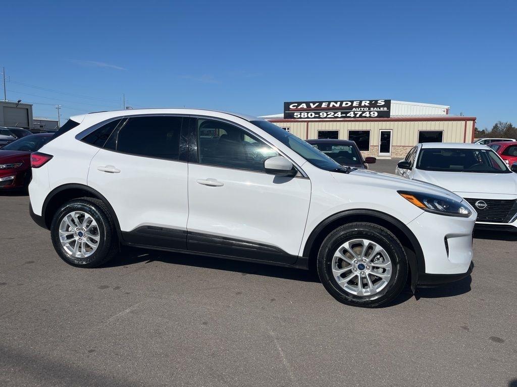 Ford Escape Hybrid  2021