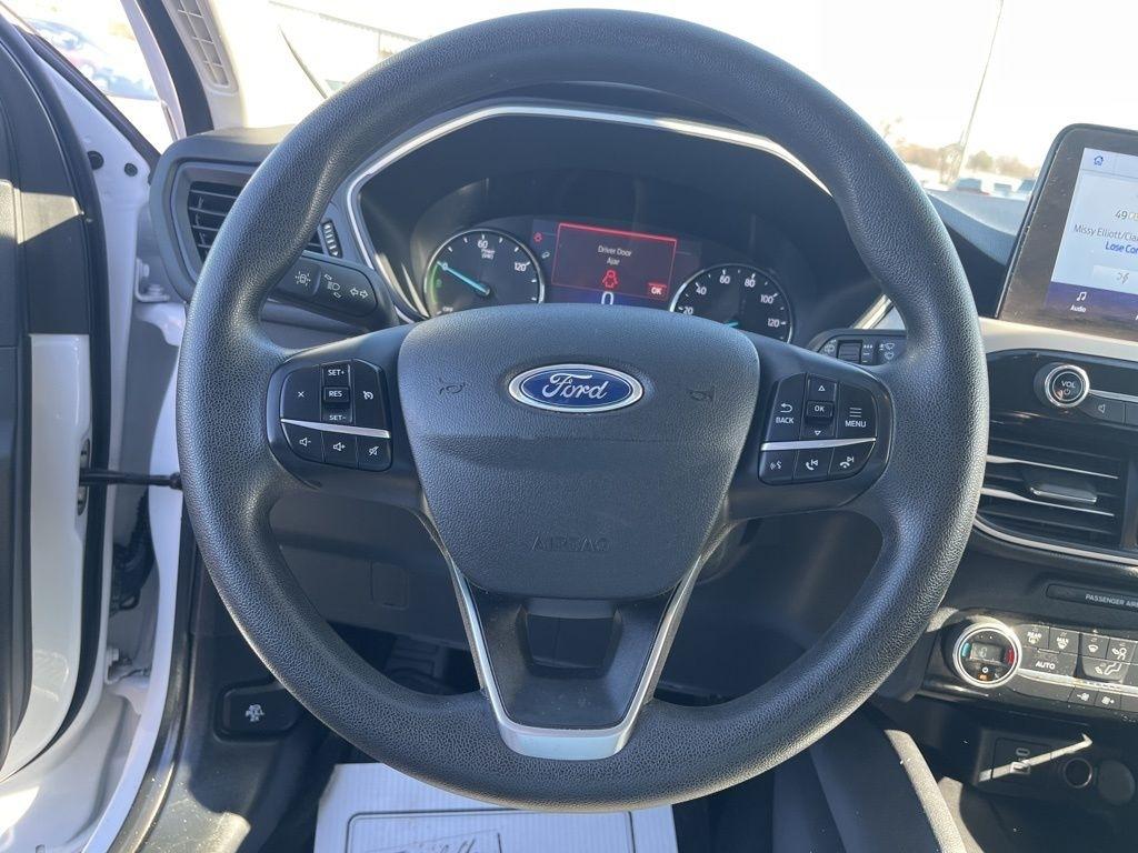 Ford Escape Hybrid  2021