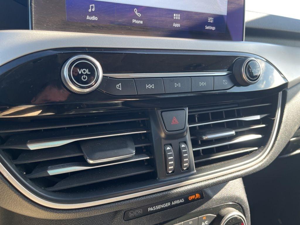 Ford Escape Hybrid  2021