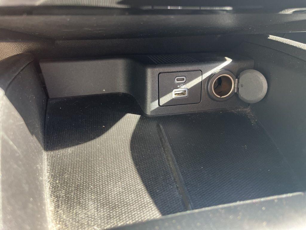 Ford Escape Hybrid  2021