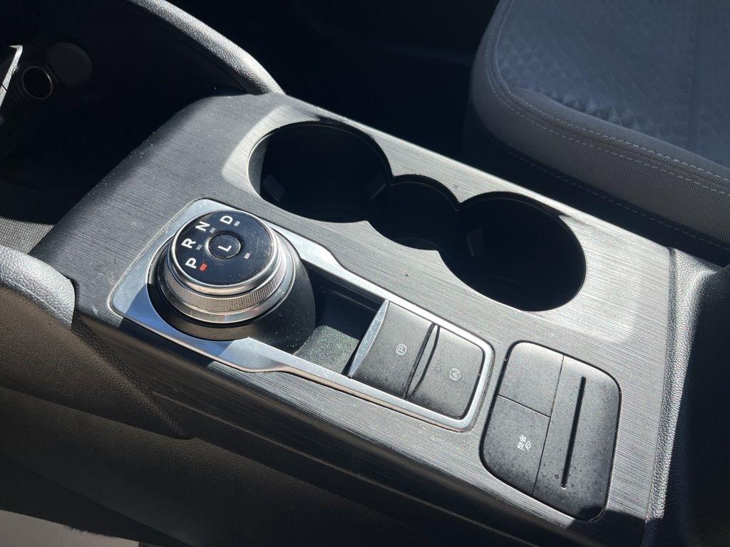 Ford Escape Hybrid  2021