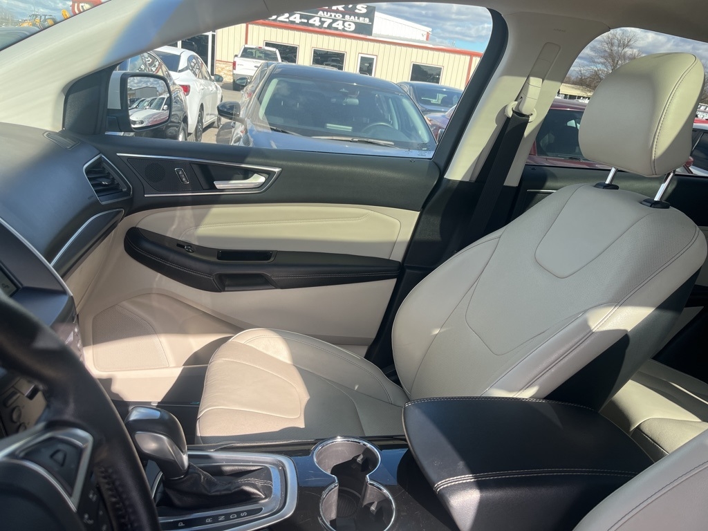 Ford Edge  2016