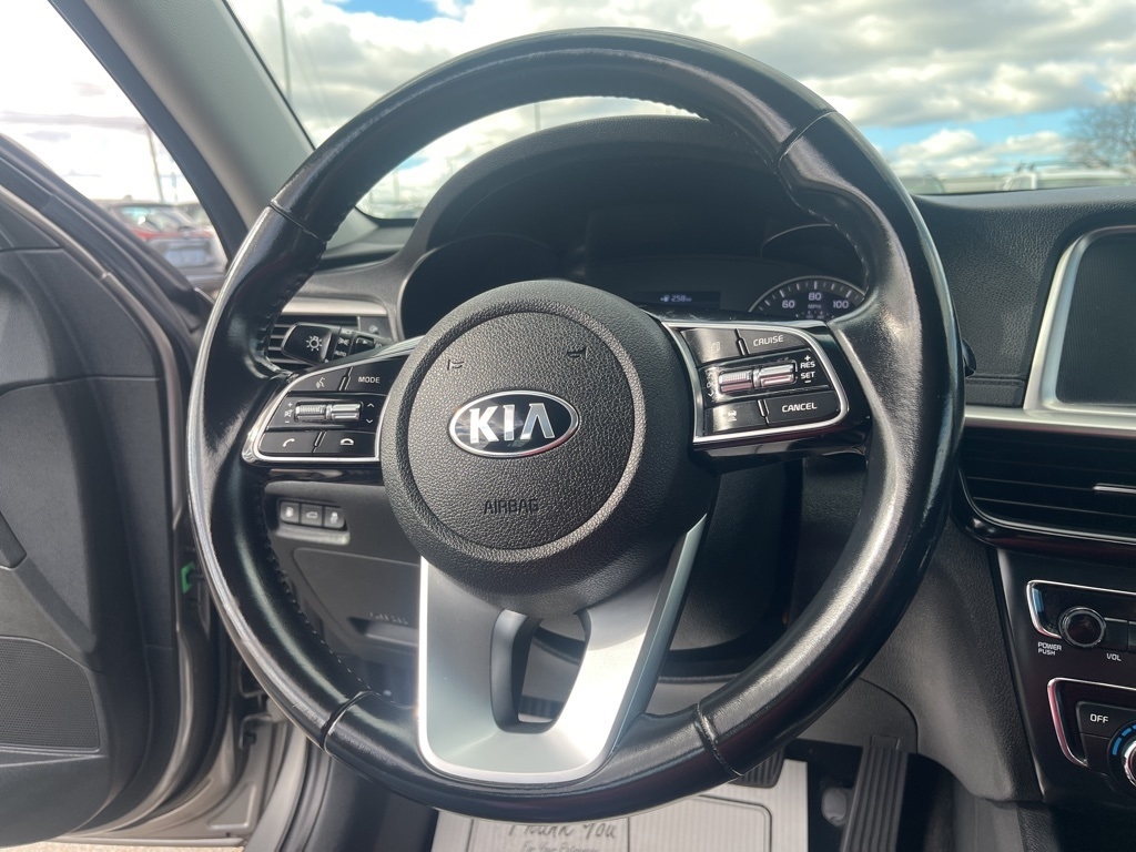 Kia Optima  2019